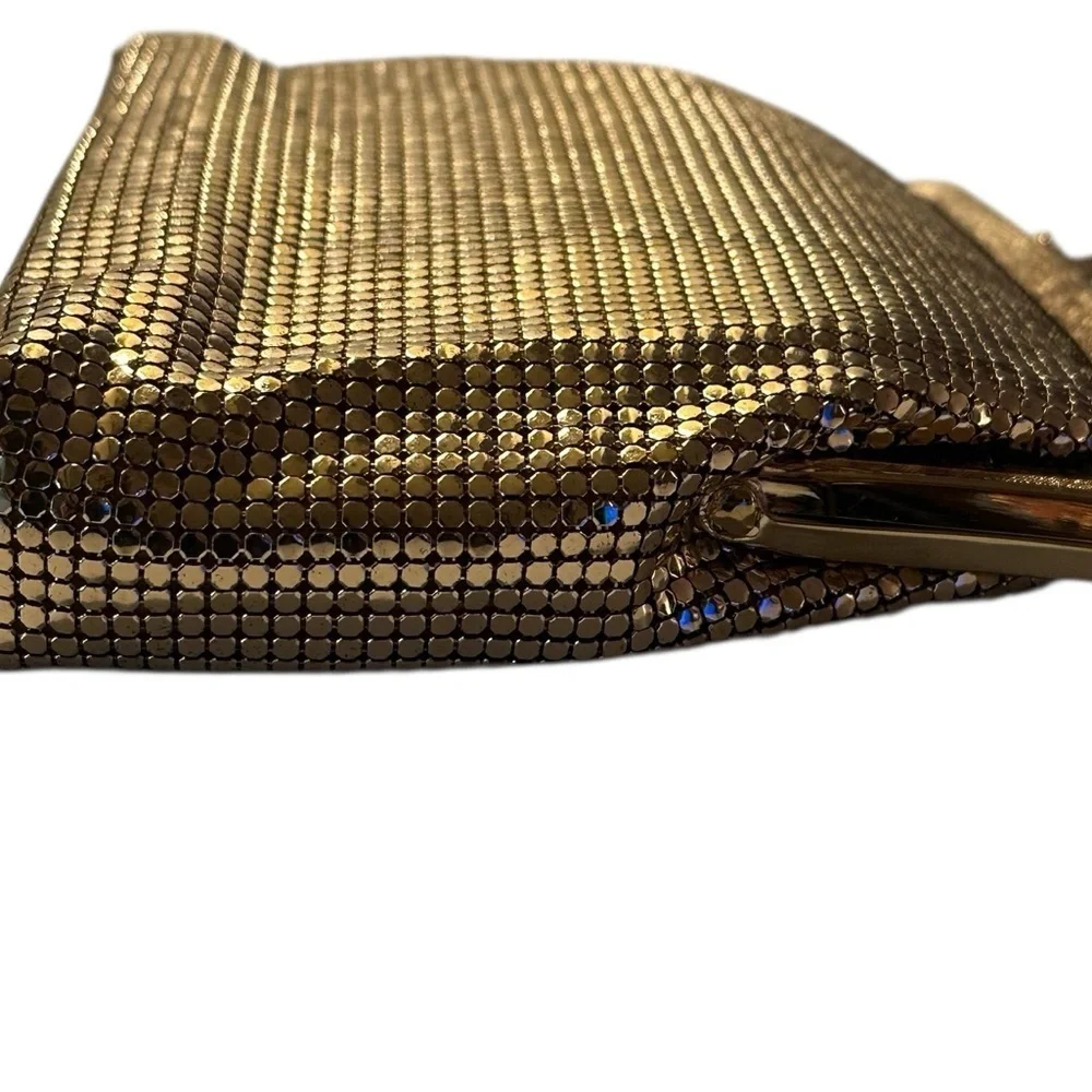 Glomesh gold branded